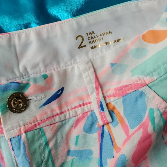 Lilly Pulitzer watercolor sailboat Callahan shorts - Picture 4 of 4